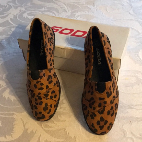Soda Leopard Pattern shoes - Picture 3 of 8